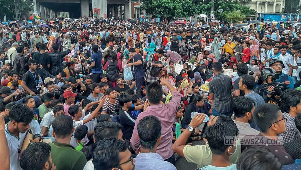 Clashes and Nationwide Protests Escalate in Bangladesh